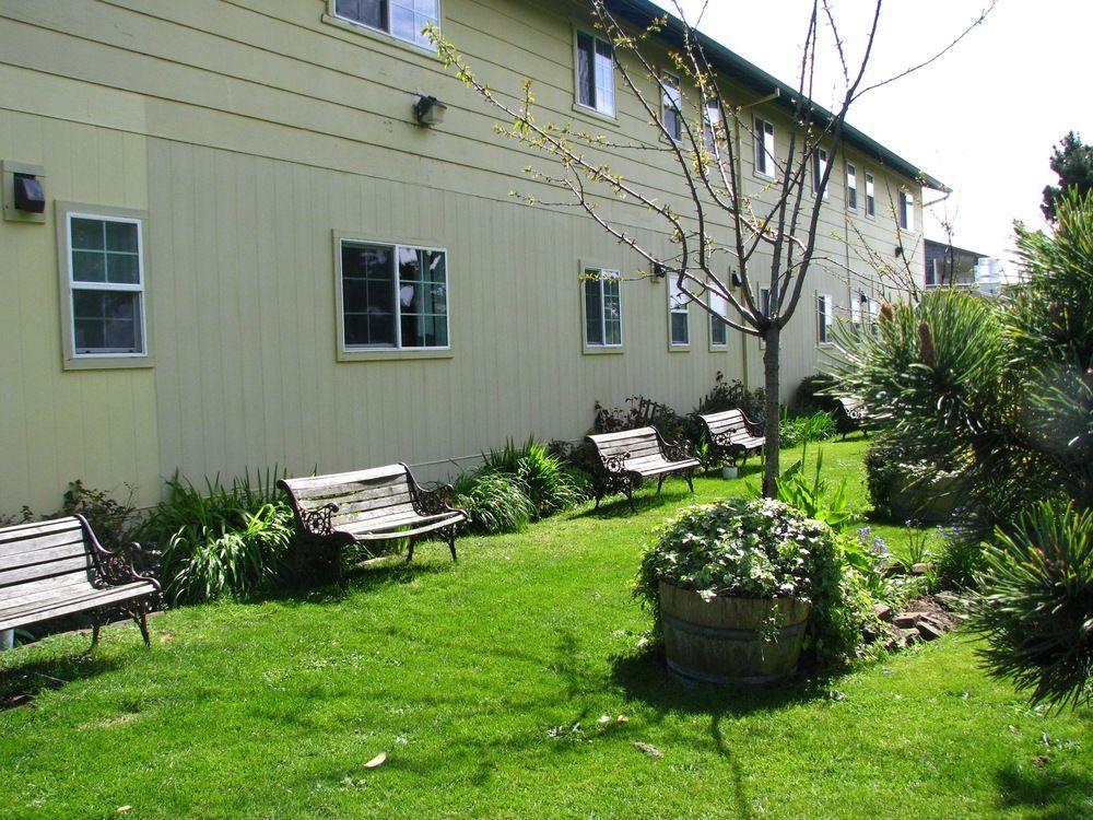 Pacific City Inn Exterior photo