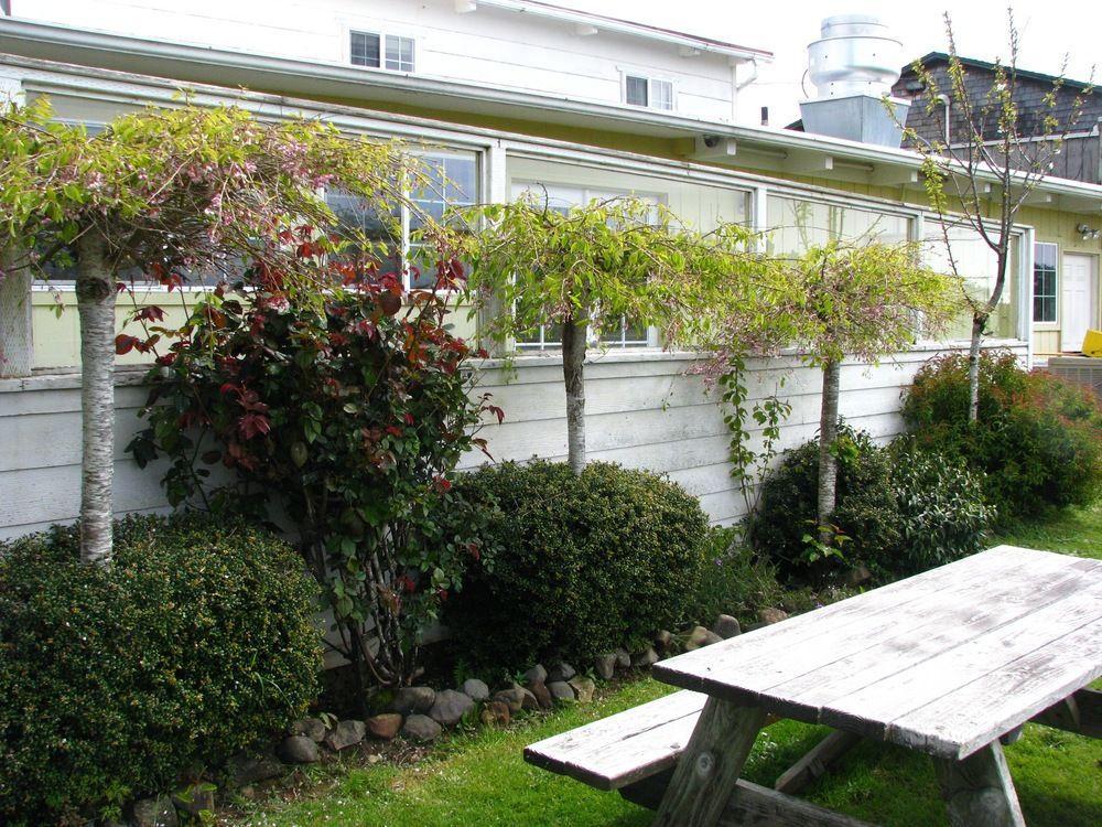 Pacific City Inn Exterior photo